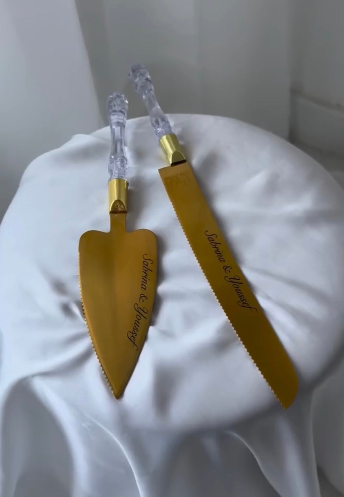 Schaufel und Messer